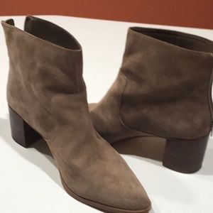 🎃SAKS FIFTH AVENUE Women’s Suede Leather Ankle Boots, 10M/40